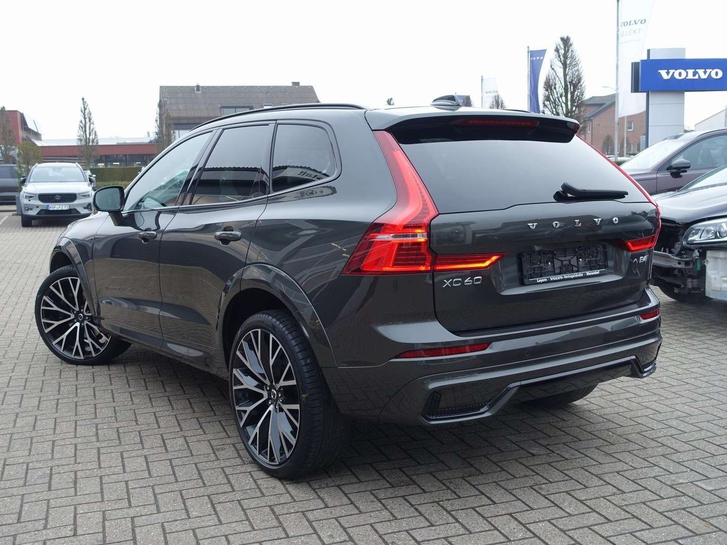 Volvo XC60 B4 R-Design - 2022 - Joinsteer - #4