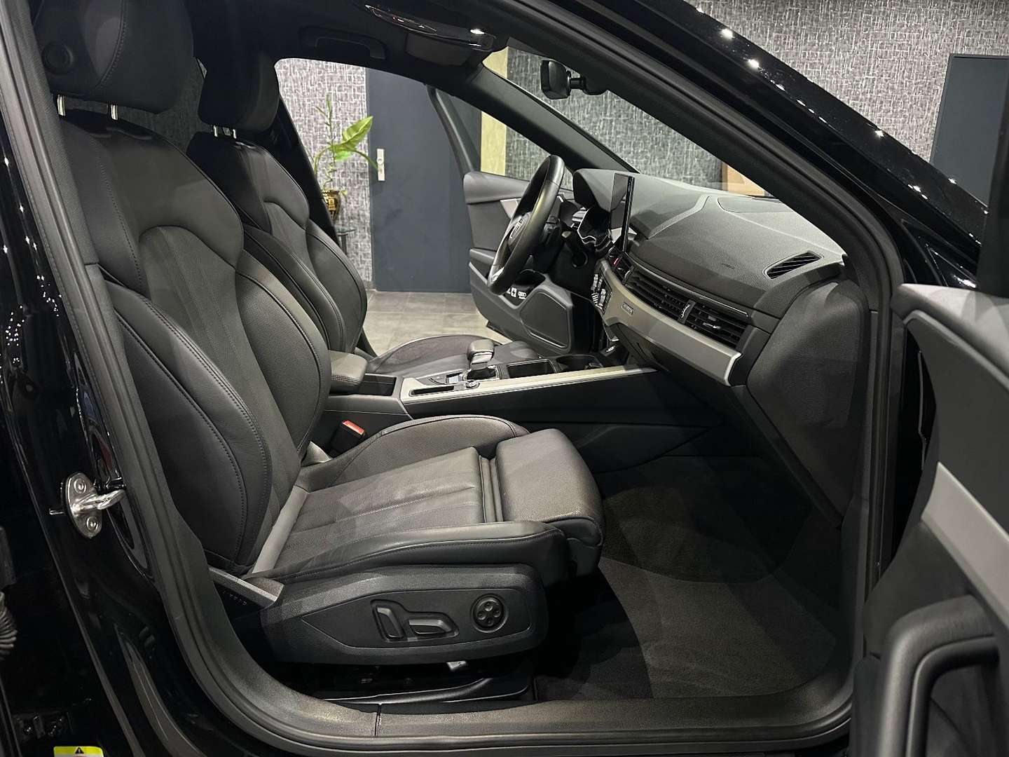 Audi A4 Lim. 45 TFSI - 2022 - Joinsteer - #7