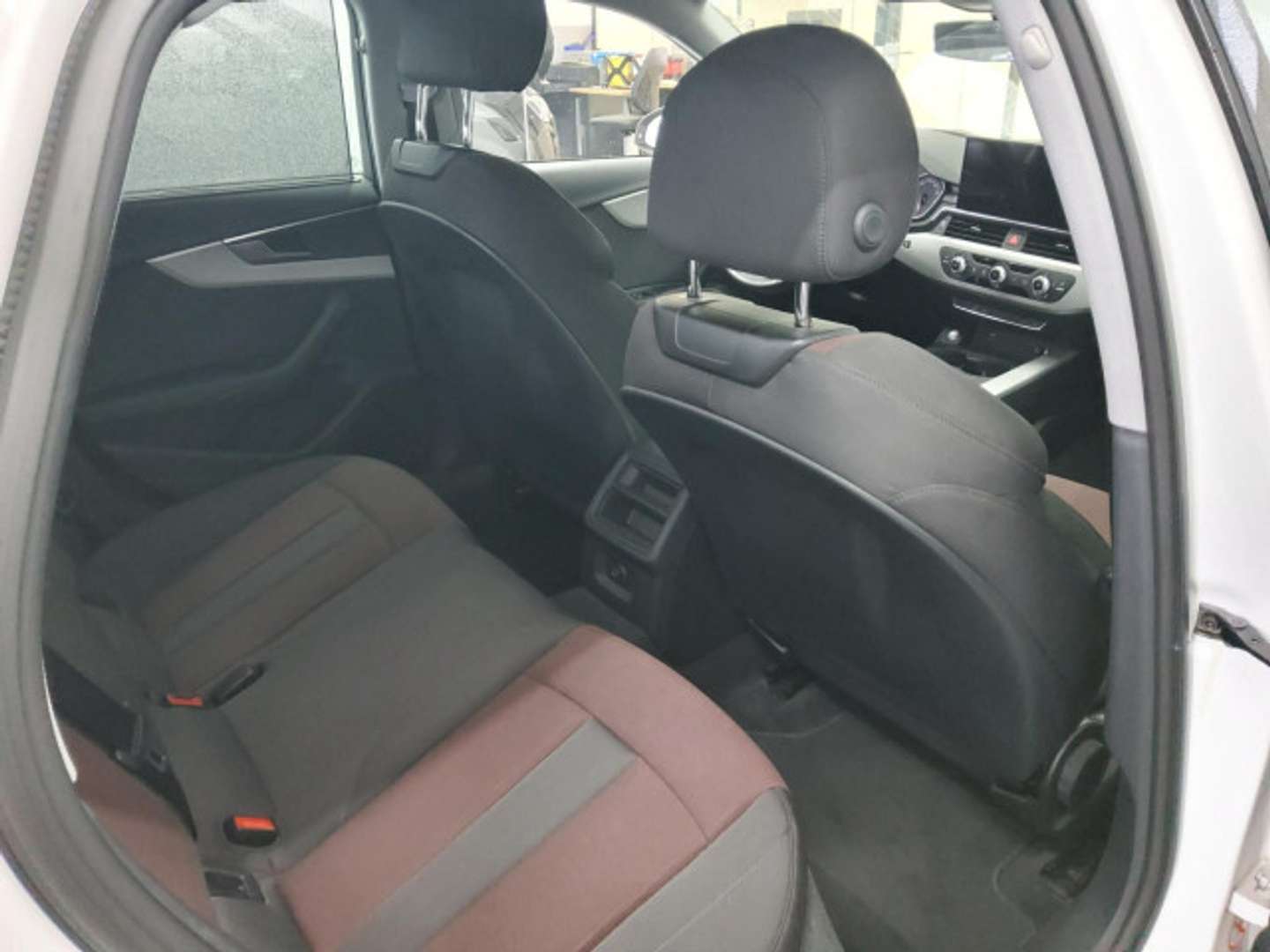 Audi A4 35 TDI - 2023 - Joinsteer - #4