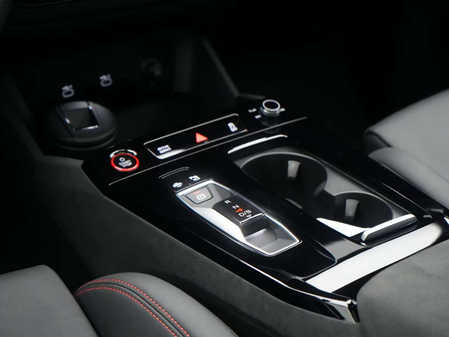 Audi SQ6 E-tron S Line Edition One Grey - 2025 - Joinsteer - #7
