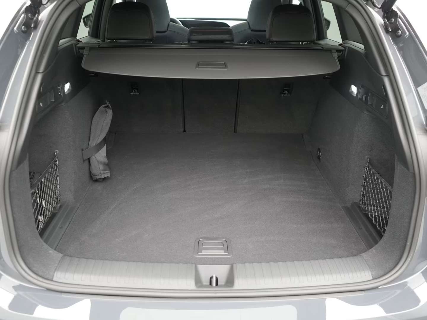 Audi SQ6 E-tron S Line Edition One Grey - 2025 - Joinsteer - #9