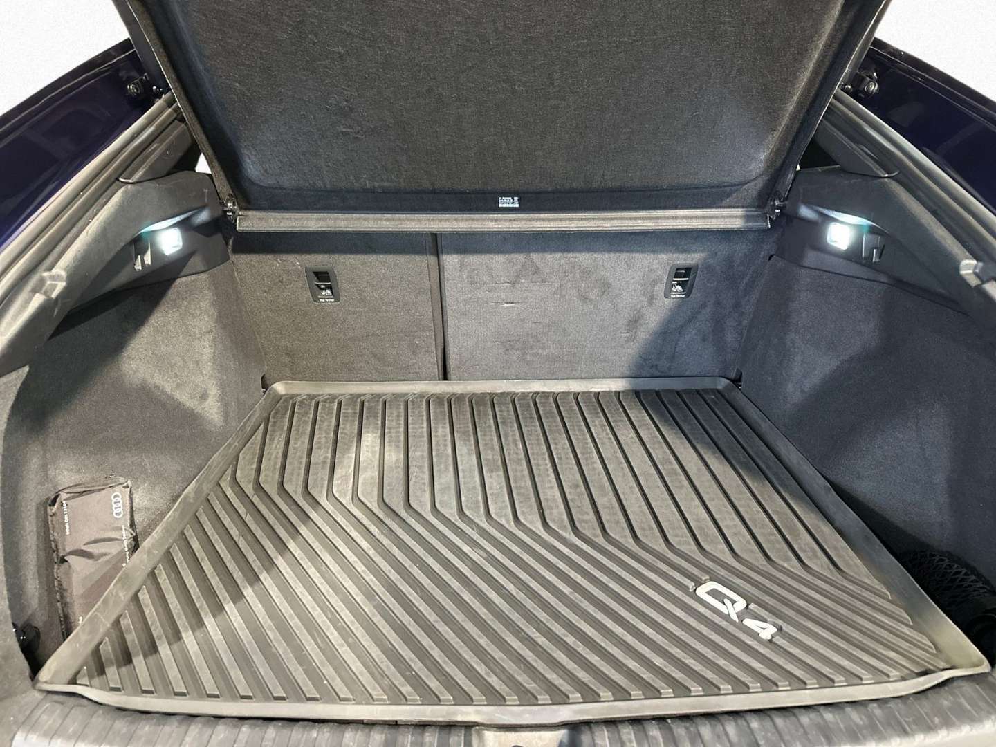 Audi Q4 E-tron Sportback S Line 50 - 2023 - Joinsteer - #17