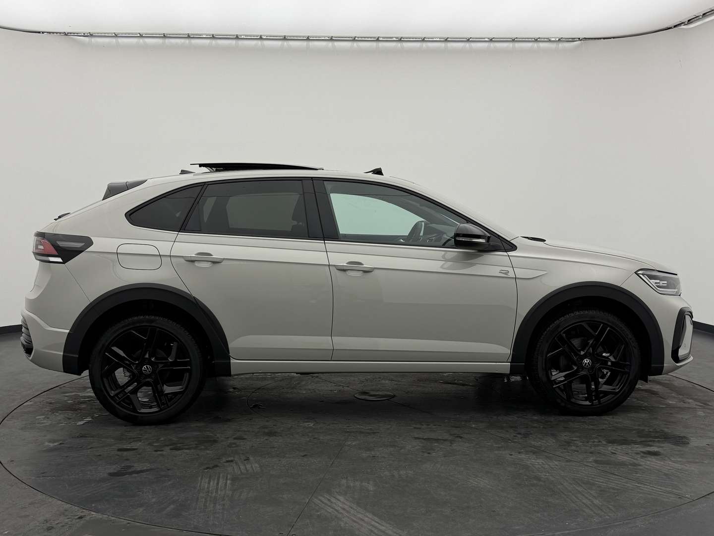 Volkswagen Taigo R-Line - 2026 - Joinsteer - #6