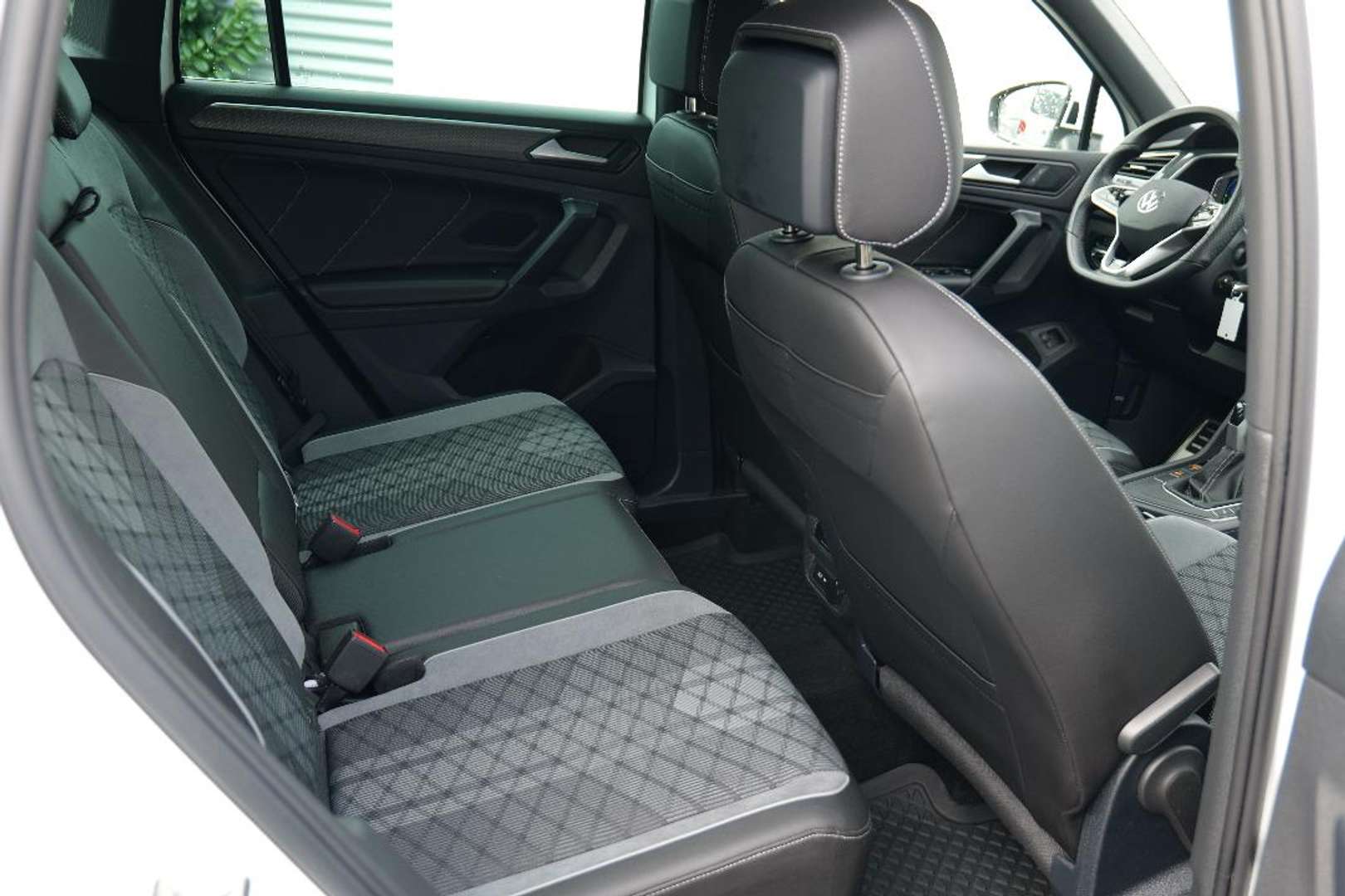 Volkswagen TIGUAN EHybrid R-Line - 2022 - Joinsteer - #11