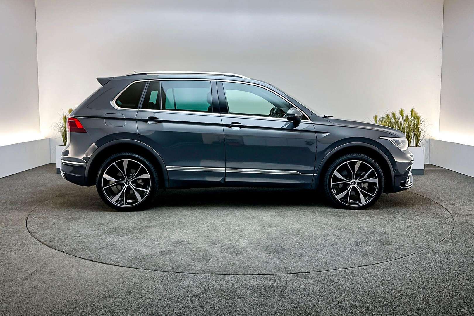 Volkswagen TIGUAN E-Hybrid R-Line - 2023 - Joinsteer - #6