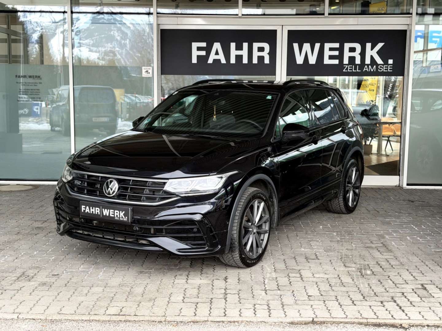 Volkswagen TIGUAN EHybrid R-Line - 2021 - Joinsteer - #1