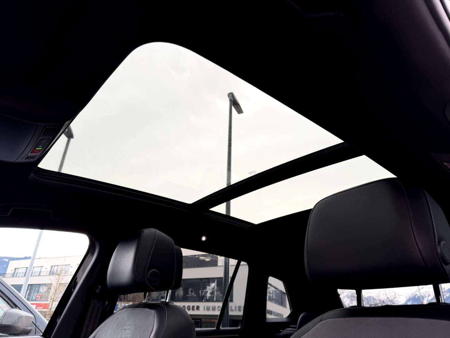 Volkswagen TIGUAN EHybrid R-Line - 2021 - Joinsteer - #7