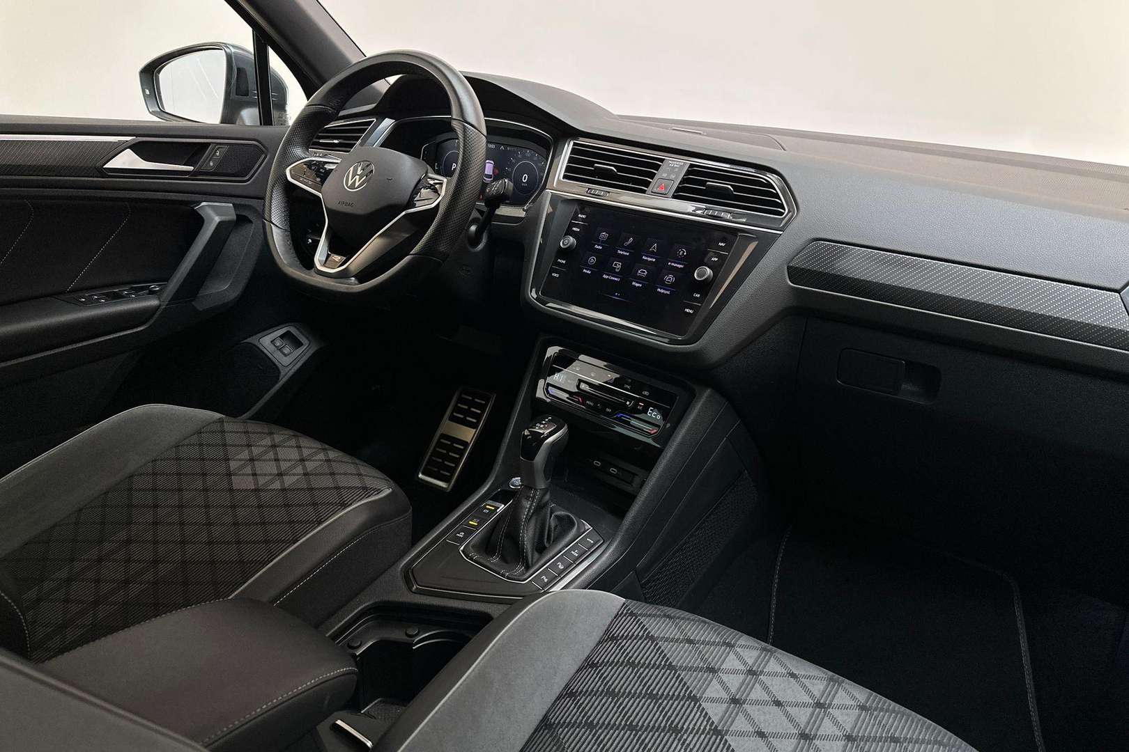 Volkswagen TIGUAN E-Hybrid R-Line - 2023 - Joinsteer - #12