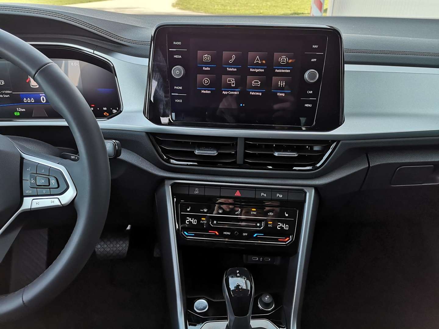 Volkswagen T-Roc TSI Life - 2026 - Joinsteer - #6