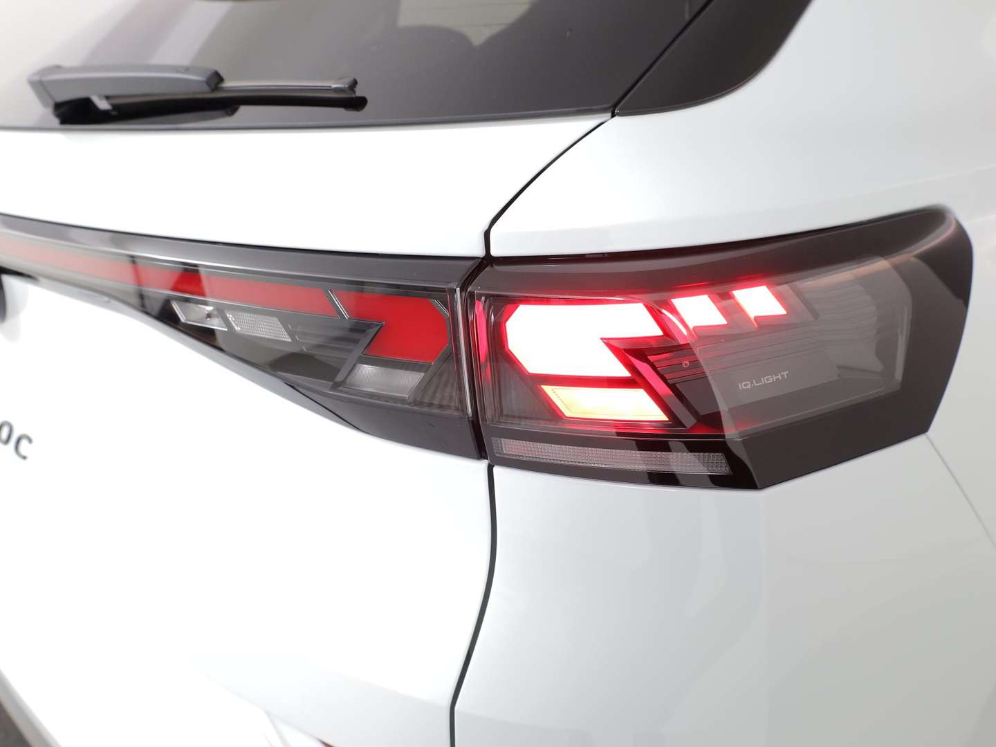 Volkswagen T-Roc R-Line - 2026 - Joinsteer - #13