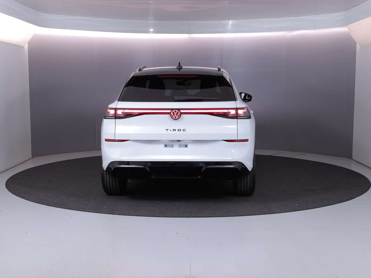 Volkswagen T-Roc R-Line - 2026 - Joinsteer - #22