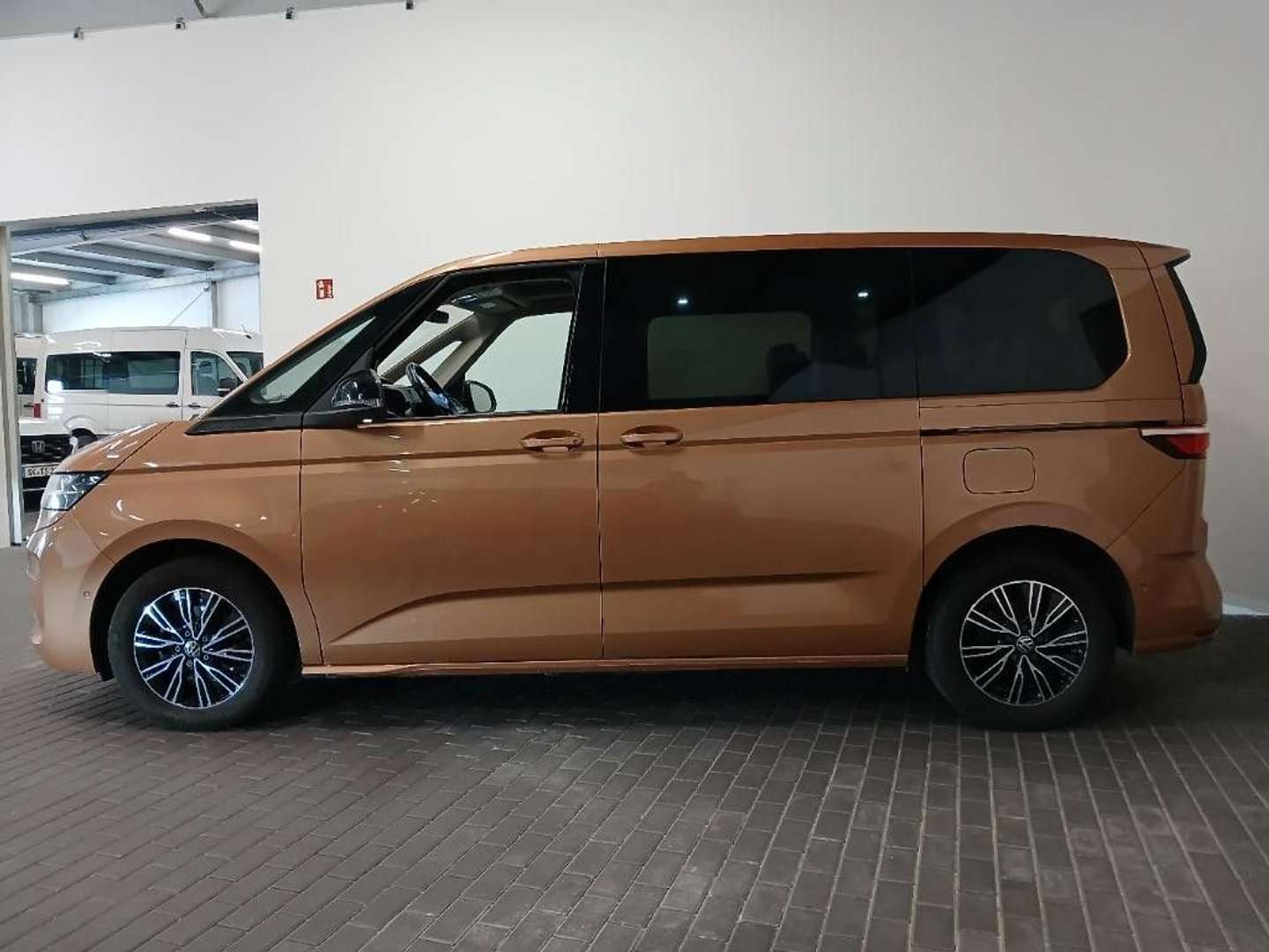 Volkswagen Multivan Life - 2024 - Joinsteer - #6