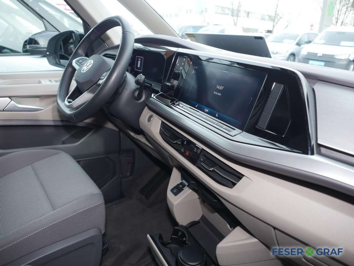 Volkswagen Multivan TDI Life - 2025 - Joinsteer - #3