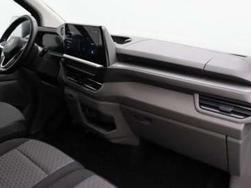 Volkswagen Multivan Caravelle Style — photo 7