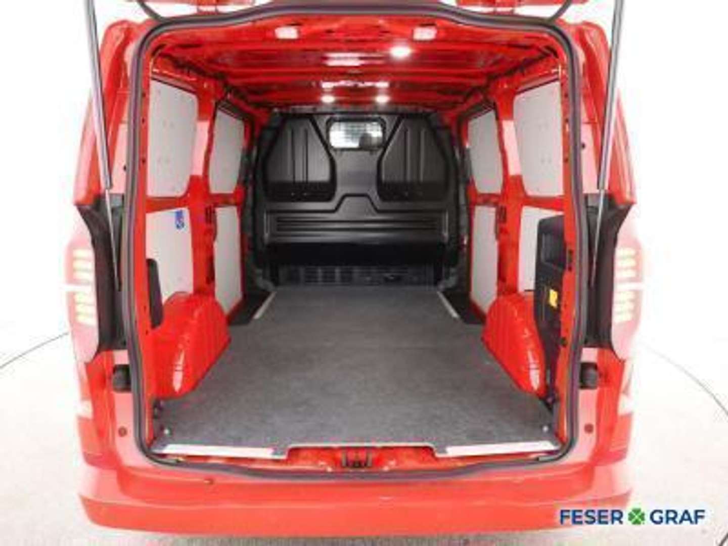 Volkswagen Multivan Kombi Elektro - 2025 - Joinsteer - #2