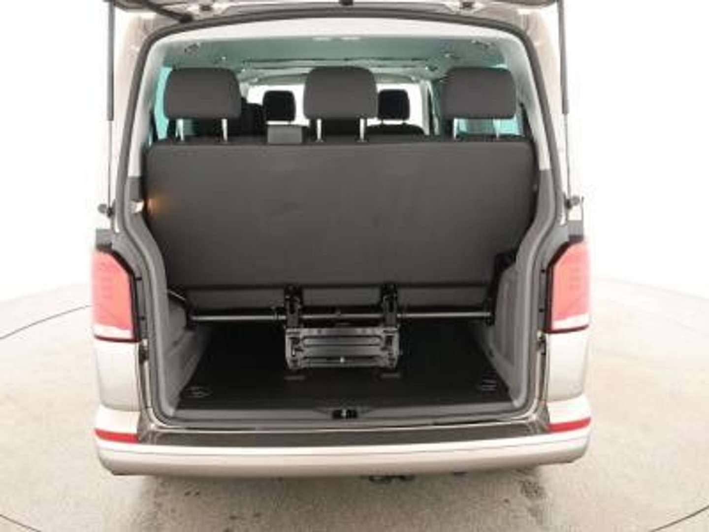 Volkswagen T6 Caravelle TDI - 2023 - Joinsteer - #8