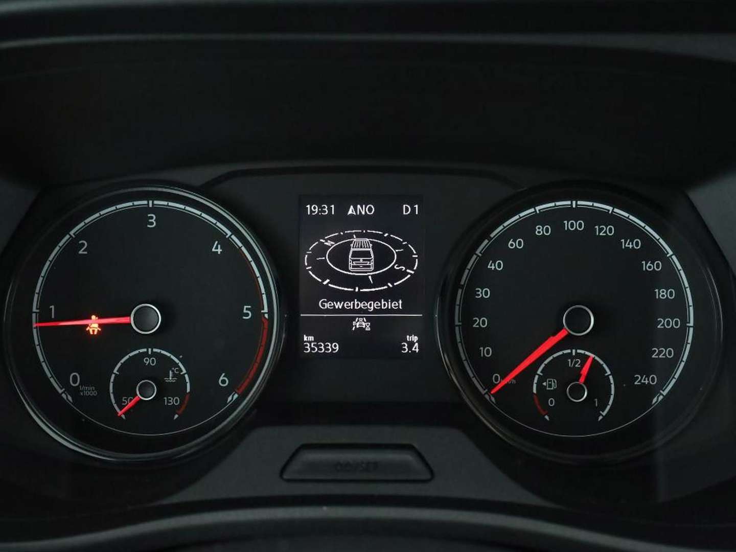 Volkswagen T6 Caravelle Comfortline - 2024 - Joinsteer - #3