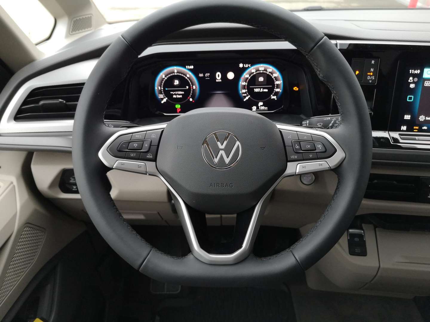 Volkswagen Multivan TDI Sport Edition - 2025 - Joinsteer - #5