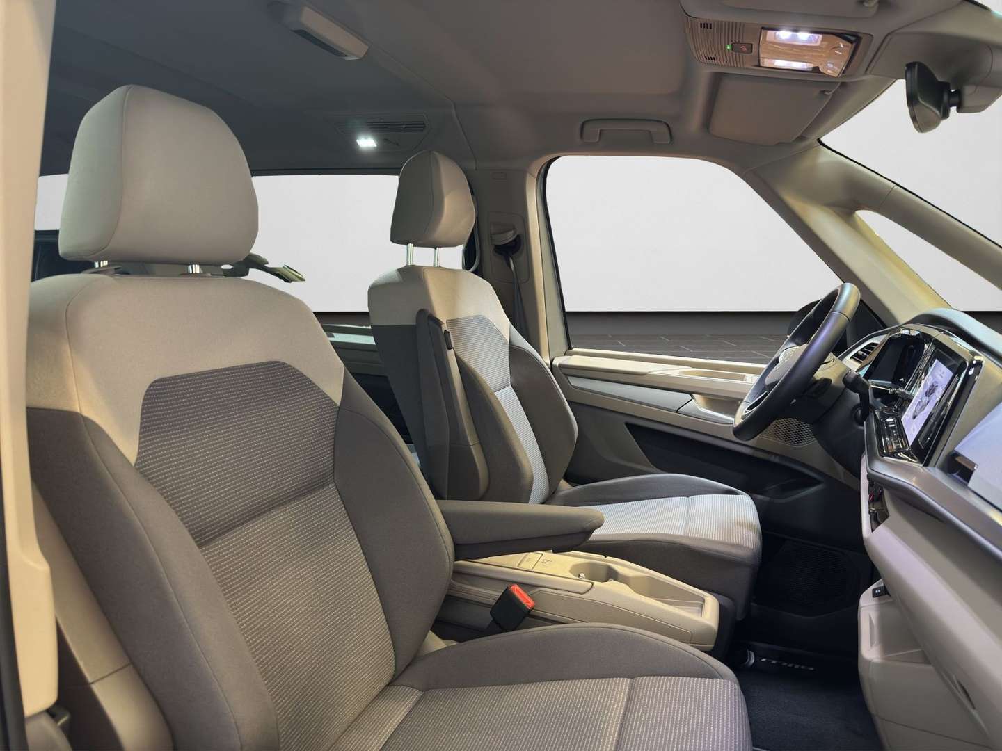 Volkswagen Multivan TDI - 2024 - Joinsteer - #4