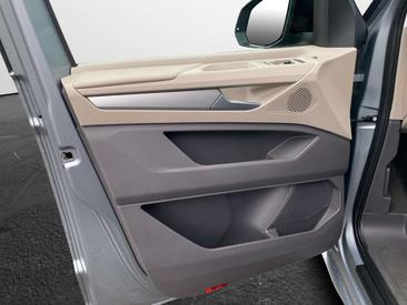 Volkswagen Multivan TDI — photo 6