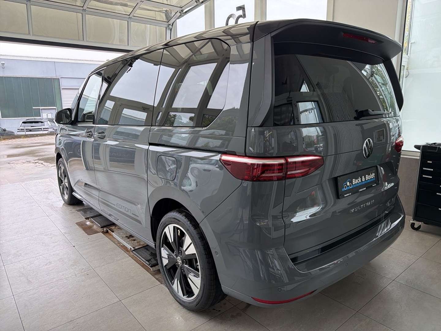 Volkswagen Multivan Edition - 2025 - Joinsteer - #3