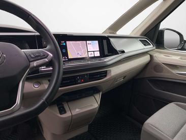 Volkswagen Multivan TDI — photo 10
