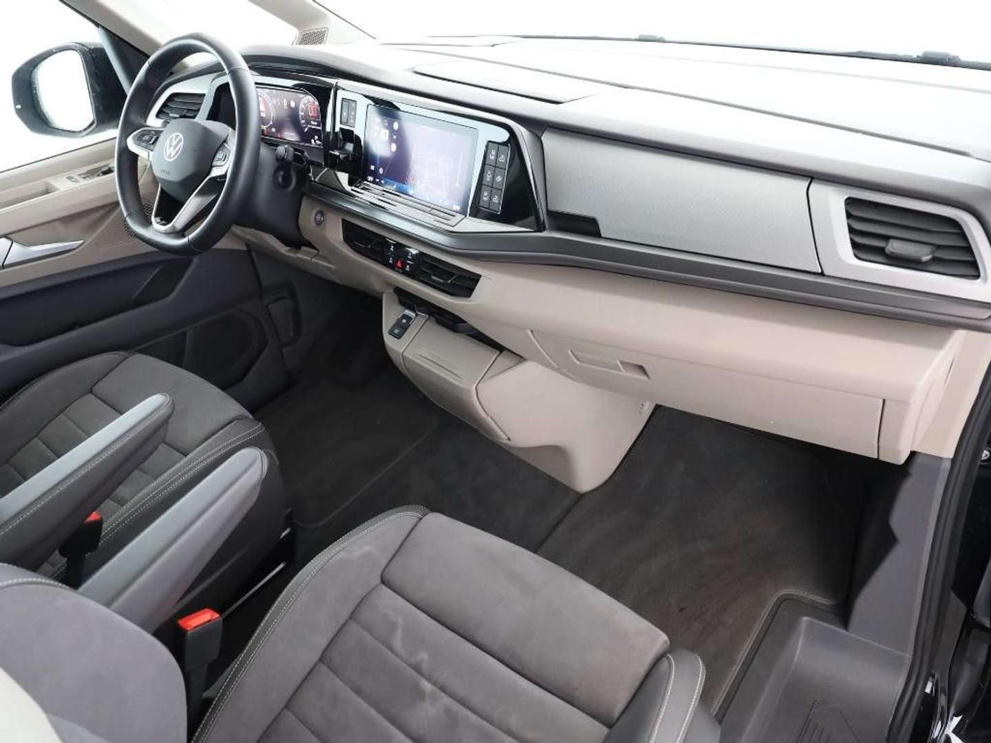 Volkswagen Multivan California Beach Camper - 2025 - Joinsteer - #3