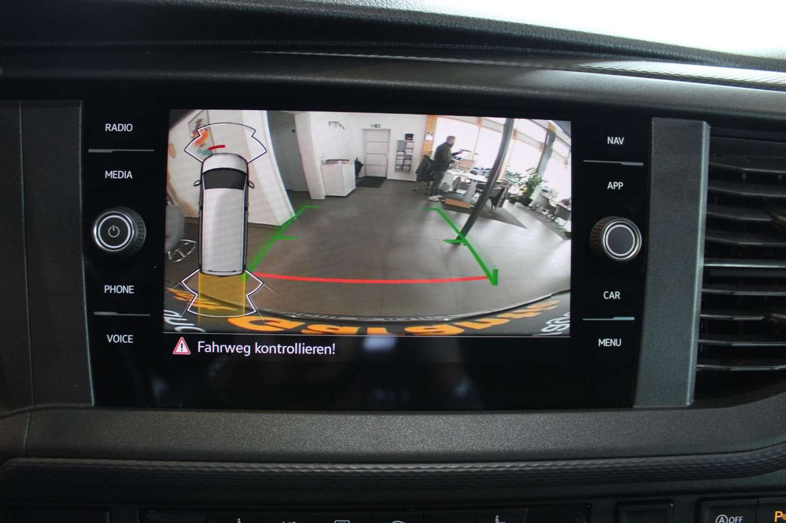 Volkswagen T6 TDI Trendline - 2022 - Joinsteer - #15