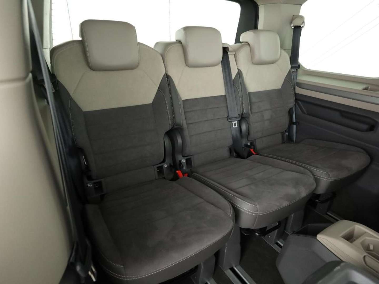 Volkswagen Multivan TDI Life - 2025 - Joinsteer - #4