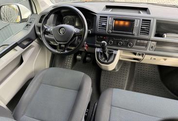 Volkswagen T6 Caravelle TDI — photo 9