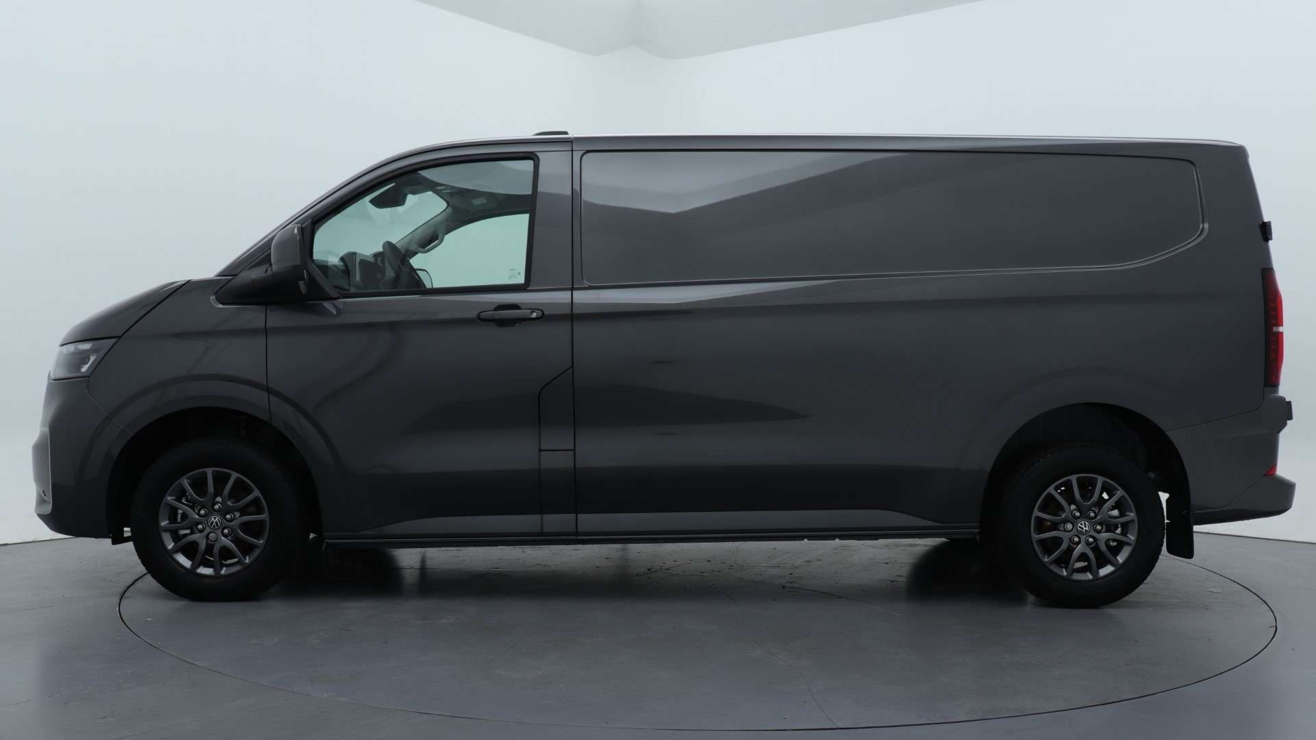 Volkswagen Transporter L2H1 TDI Style - 2024 - Joinsteer - #2