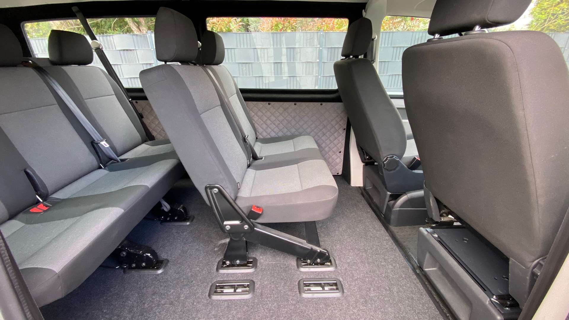 Volkswagen Caddy Caravelle TDI - 2019 - Joinsteer - #8