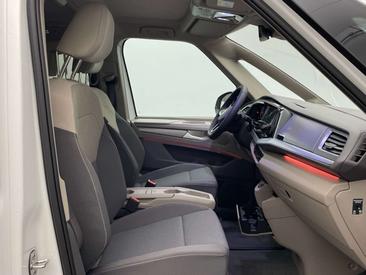 Volkswagen Multivan TDI Life — photo 9