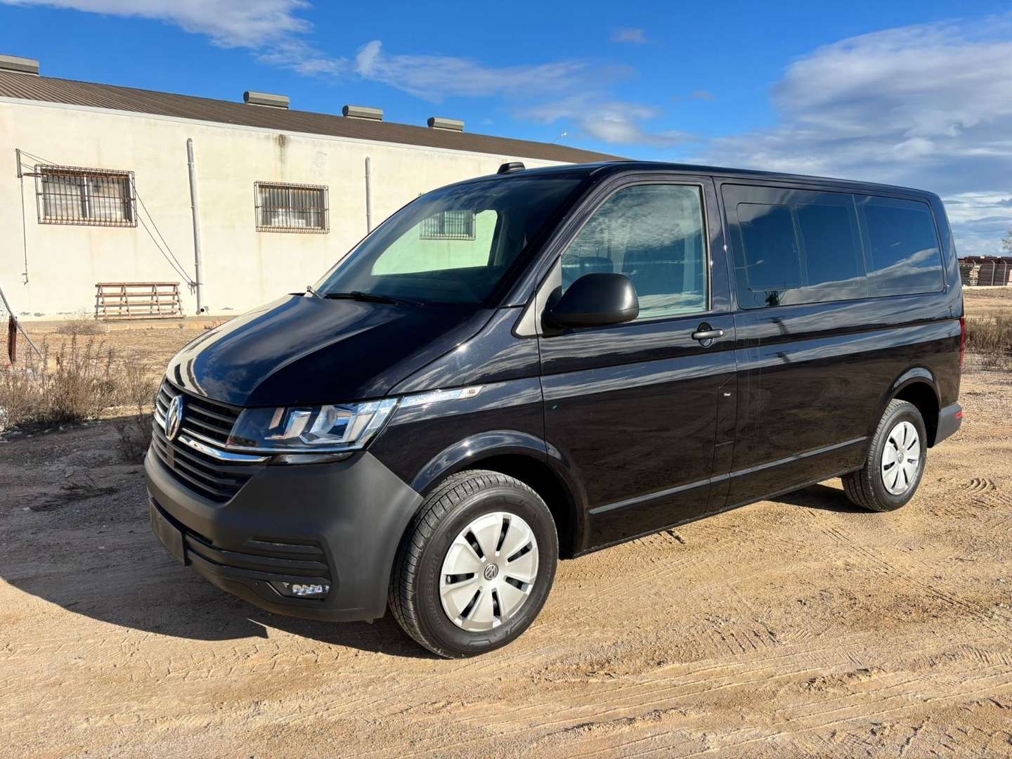 Volkswagen T6 Caravelle - 2024 - Joinsteer - #1