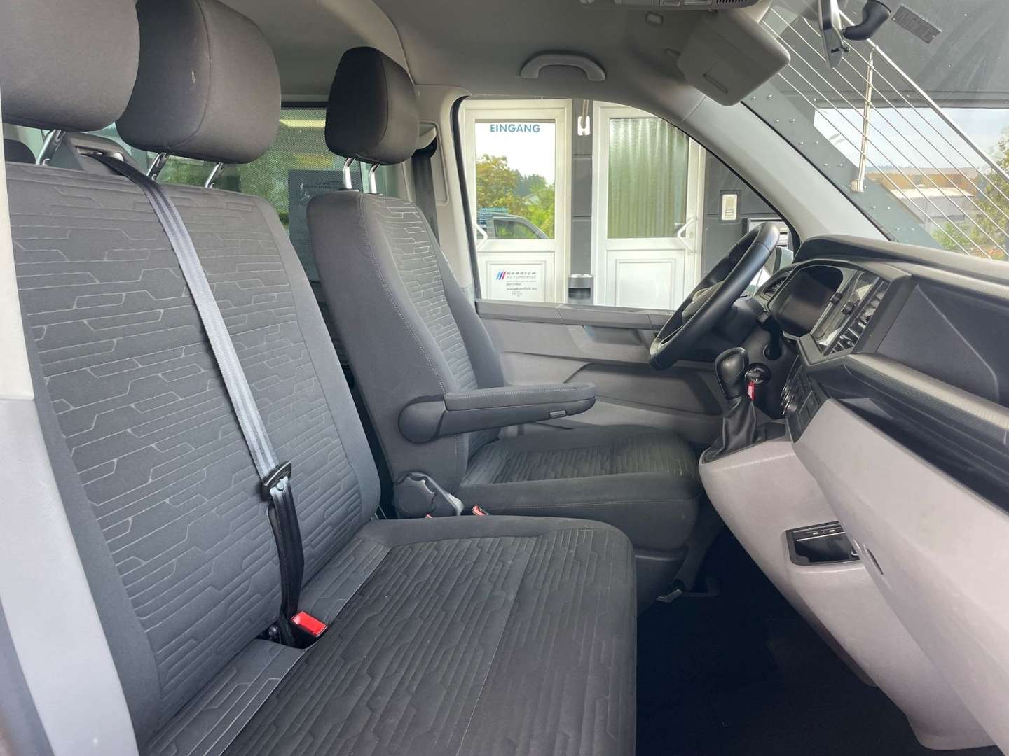 Volkswagen Caddy Caravelle TDI - 2022 - Joinsteer - #10