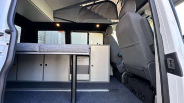 Volkswagen Caddy California — photo 9