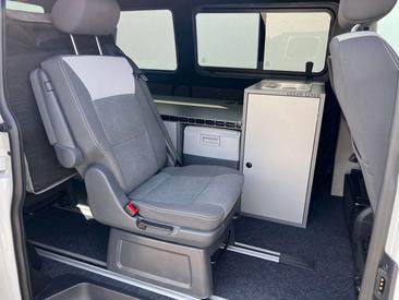 Volkswagen Caddy California — photo 12