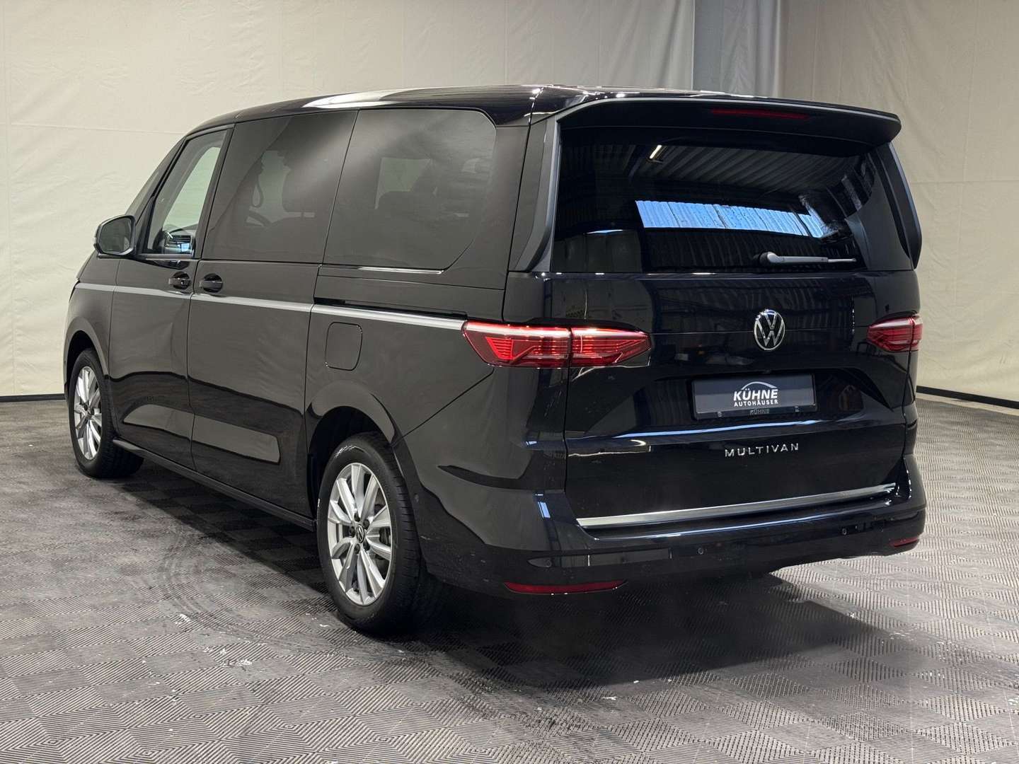 Volkswagen Multivan Style - 2024 - Joinsteer - #3