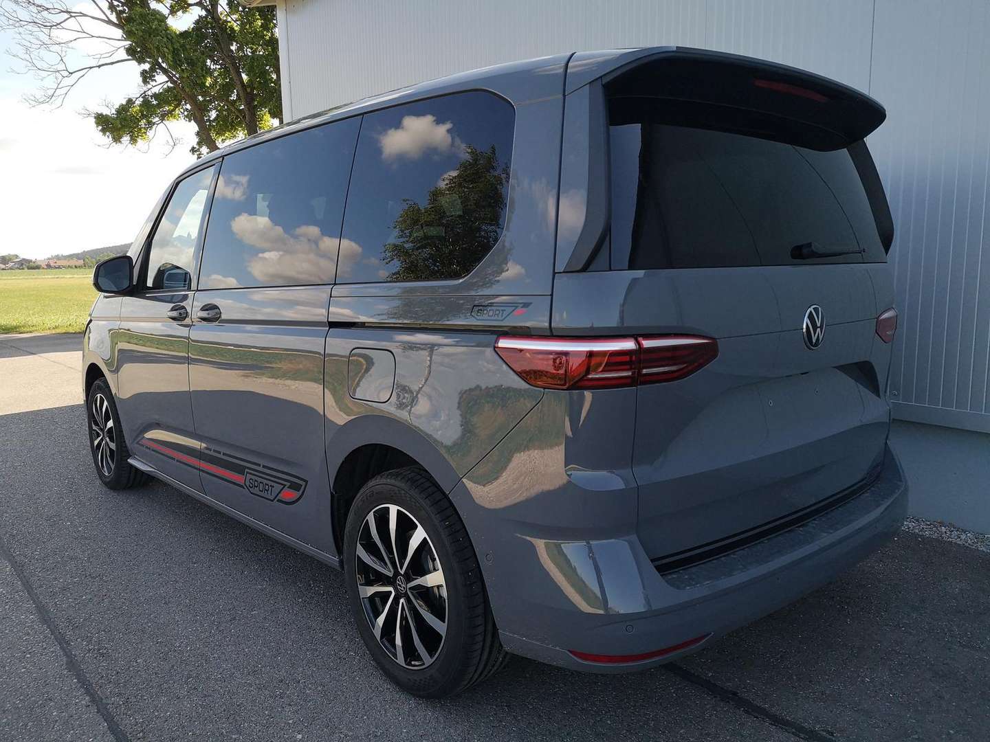 Volkswagen Multivan TDI Sport Edition - 2026 - Joinsteer - #2