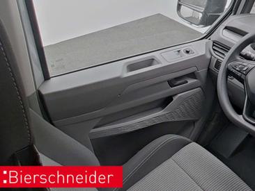 Volkswagen Multivan Caravelle TDI — photo 13