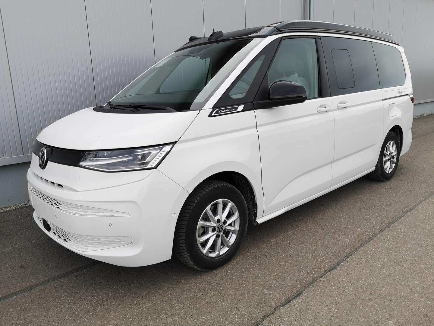 Volkswagen Multivan California Beach TDI Elegance - 2025 - Joinsteer - #1
