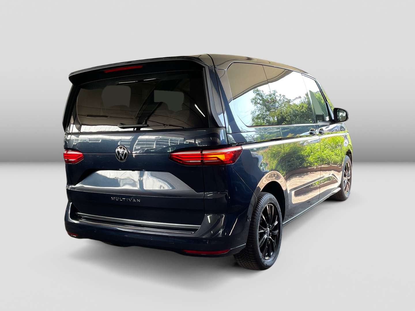 Volkswagen Multivan Style - 2024 - Joinsteer - #1
