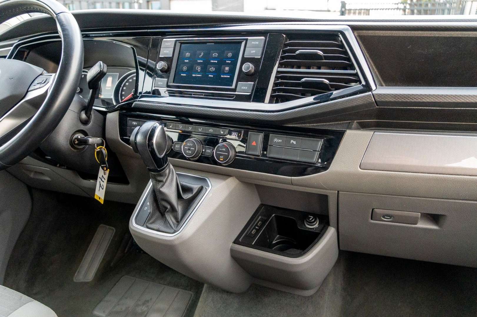 Volkswagen T6 California Ocean - 2022 - Joinsteer - #14