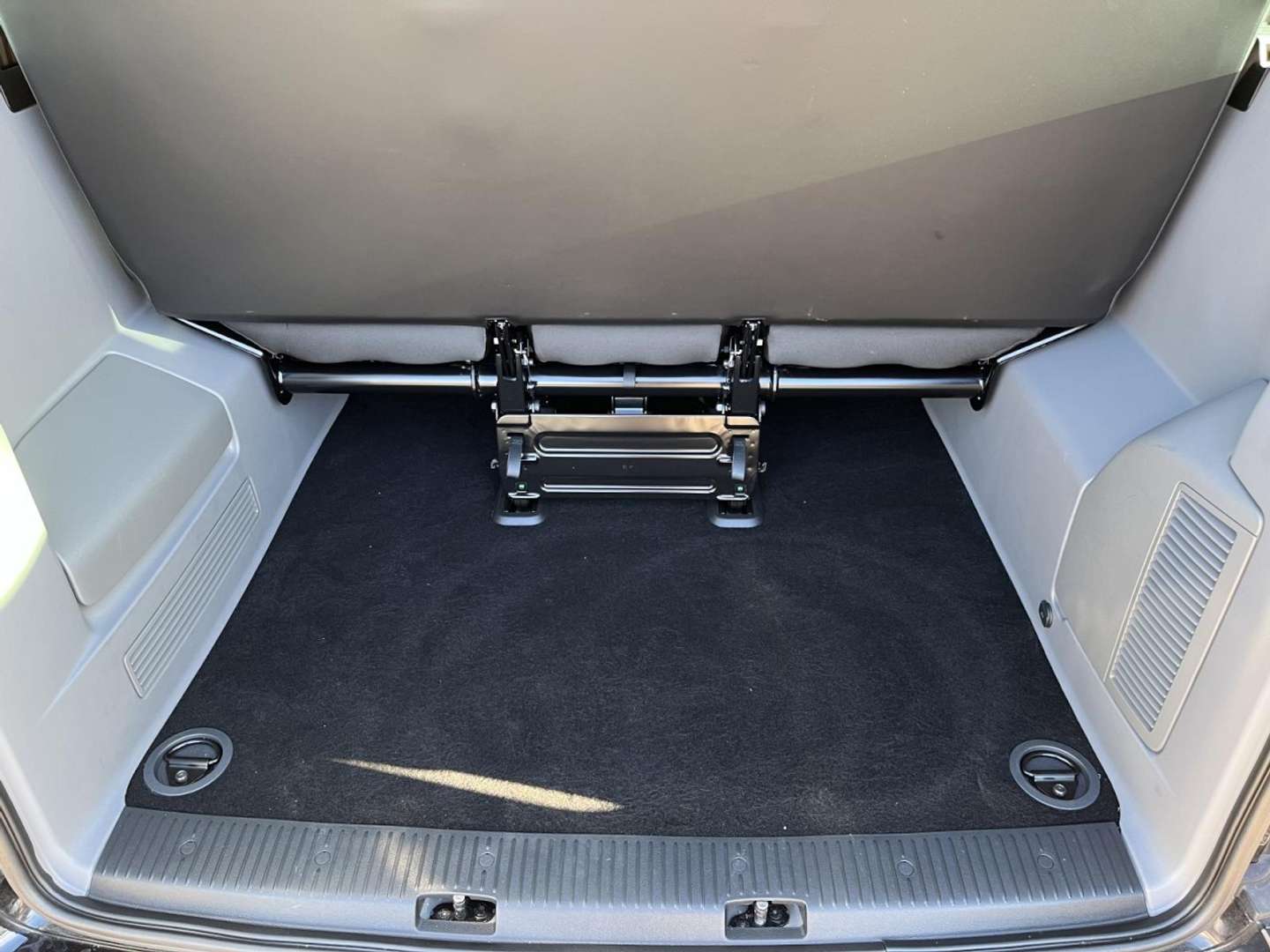 Volkswagen Caddy Comfortline TDI - 2024 - Joinsteer - #6