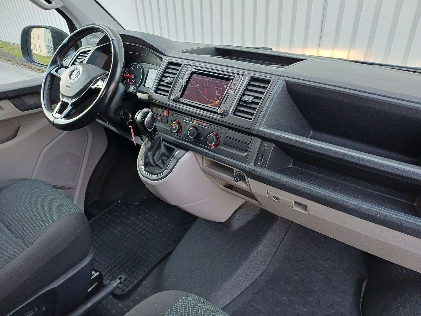 Volkswagen Transporter Kasten Plus Mixto - 2019 - Joinsteer - #11