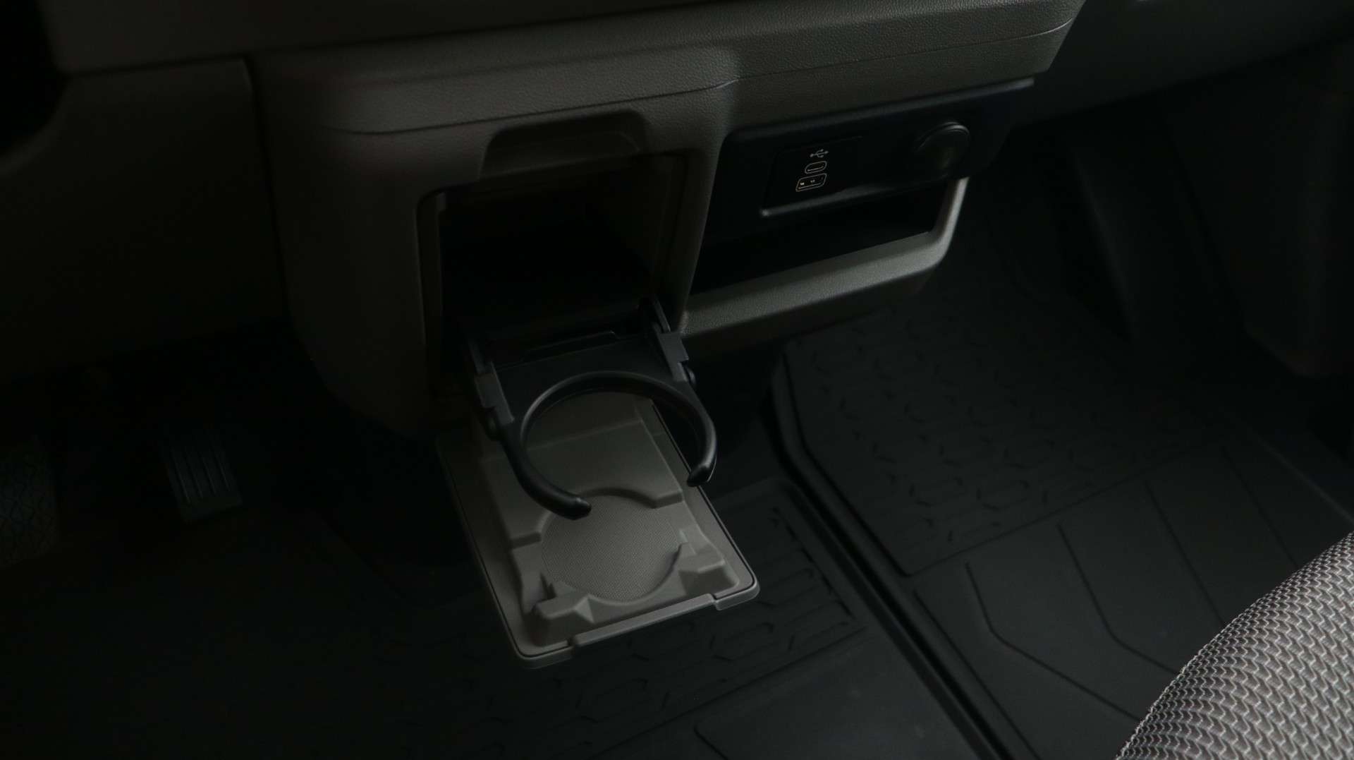 Volkswagen Transporter E-Transporter Life - 2025 - Joinsteer - #27