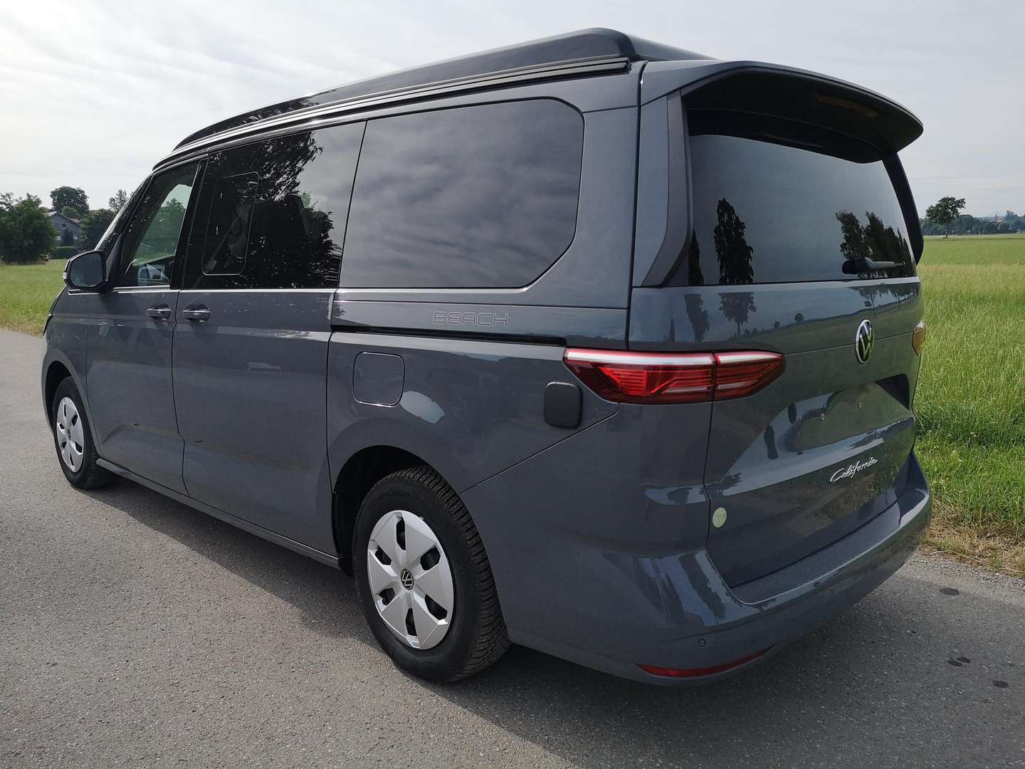 Volkswagen Multivan California Beach Camper TDI - 2025 - Joinsteer - #2