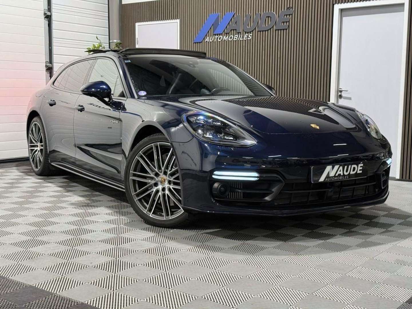 Porsche Panamera II 4 E-Hybrid - 2018 - Joinsteer - #1