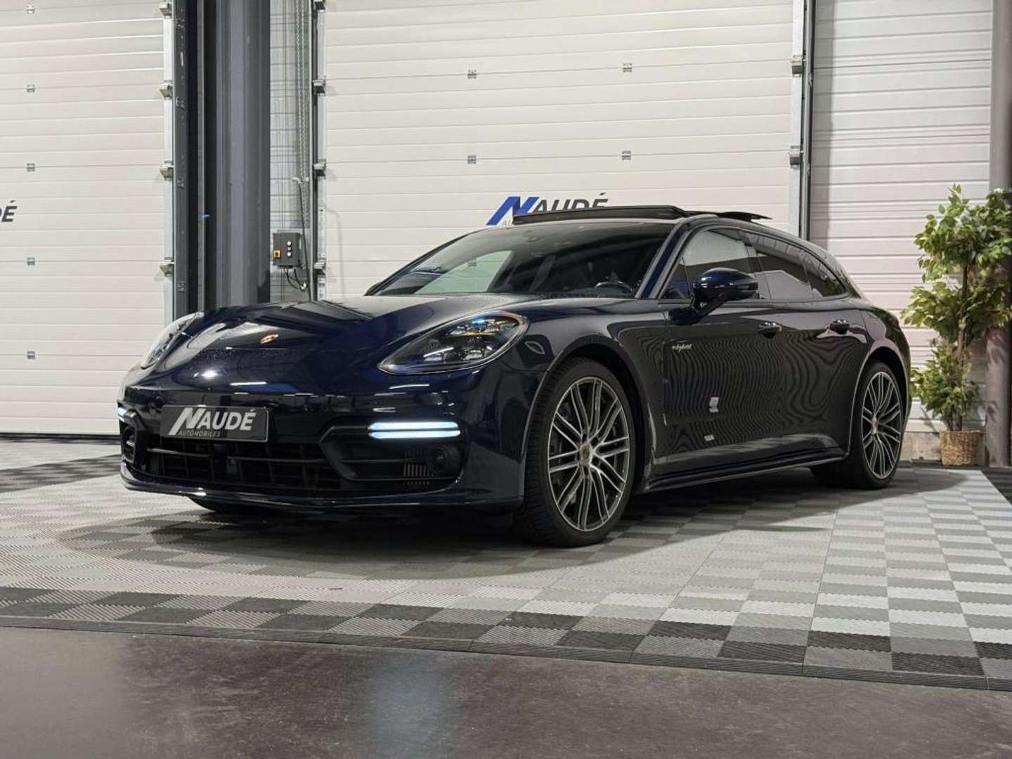 Porsche Panamera II 4 E-Hybrid - 2018 - Joinsteer - #3