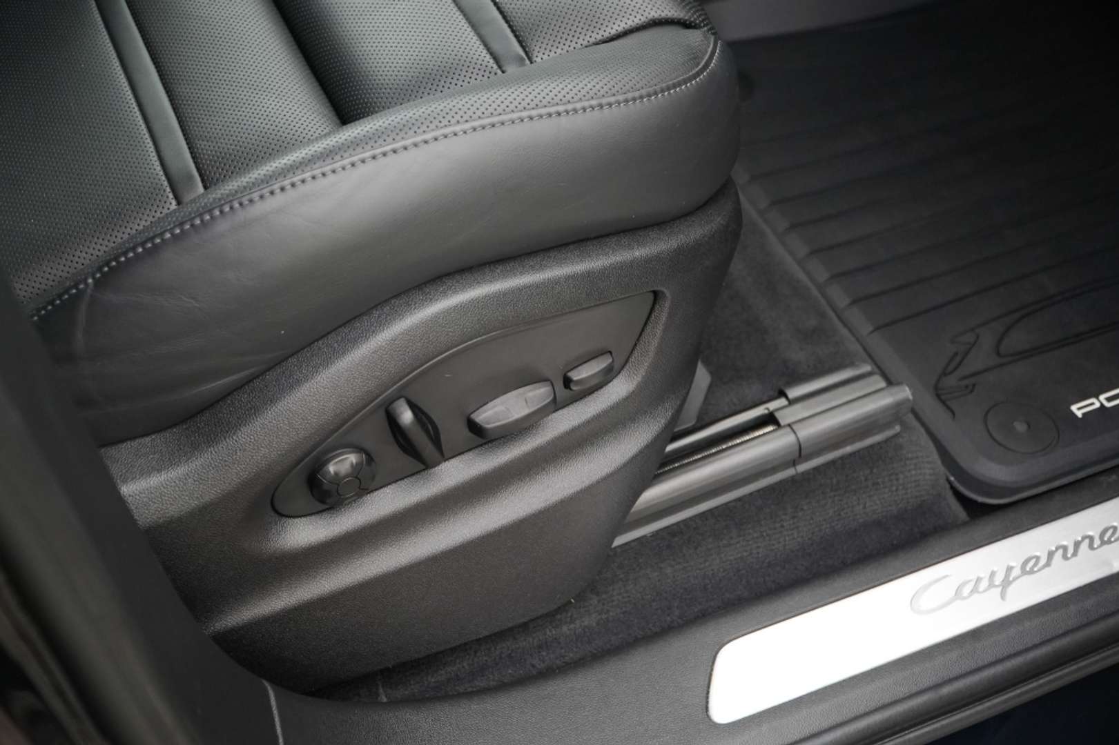 Porsche Cayenne I 3.0 E-Hybrid - 2022 - Joinsteer - #7